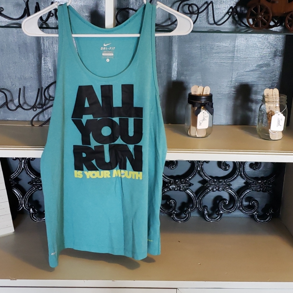Nike tank
